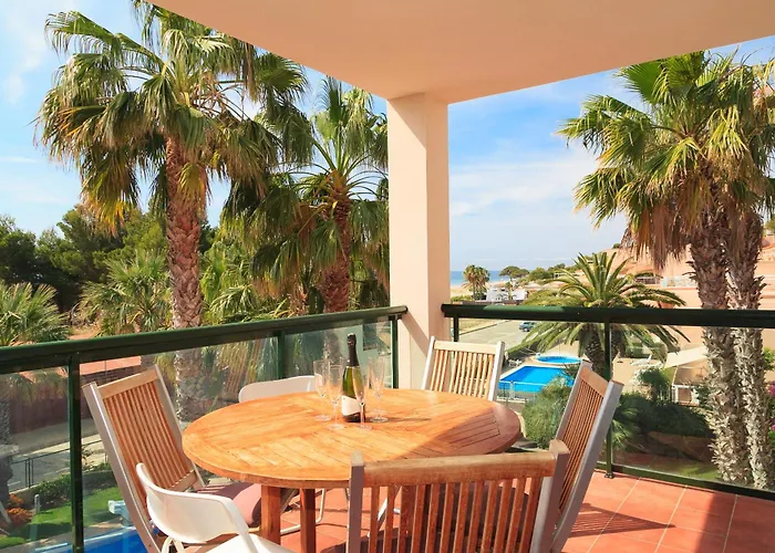 Uhc Costa Linda Family Complex Apartament